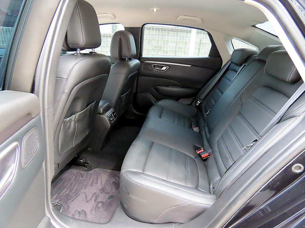 RENAULT SM6 — photo 06