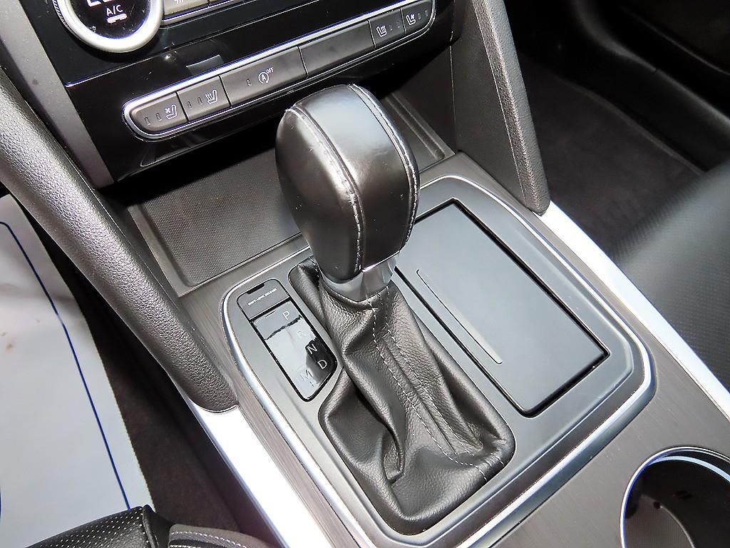 RENAULT SM6 — photo 10