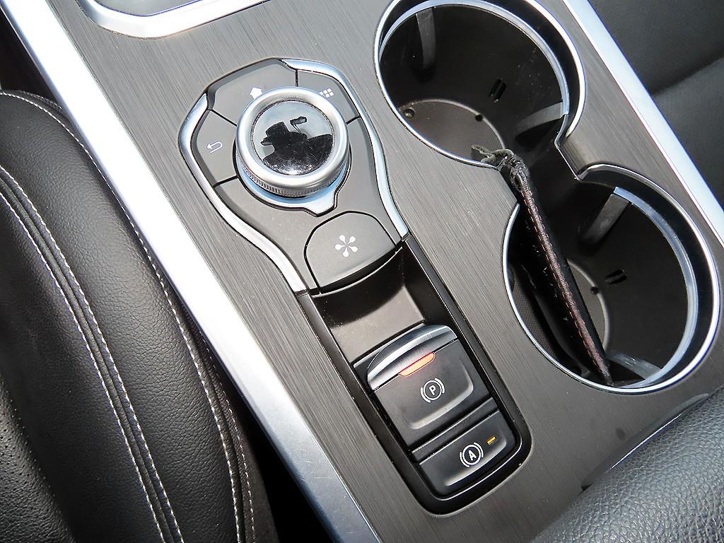 RENAULT SM6 — photo 13