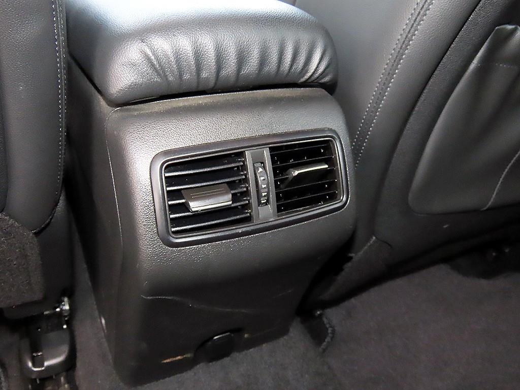 RENAULT SM6 — photo 18