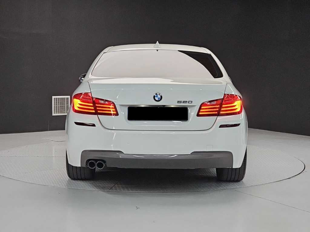 BMW 5-Series — photo 03