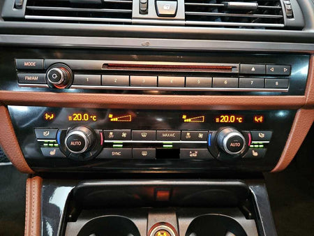 BMW 5-Series — photo 10