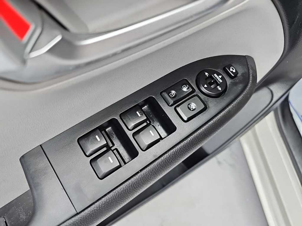 Kia RAY — photo 15