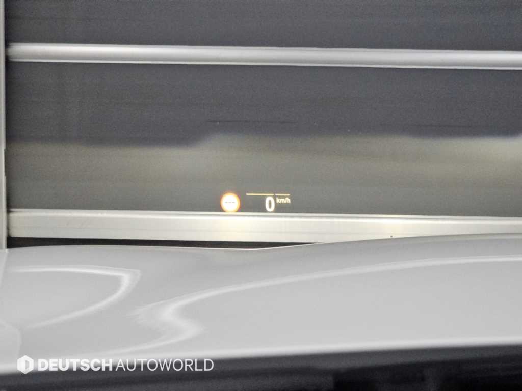 BMW 5-Series — photo 17