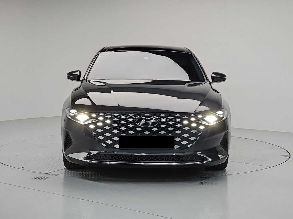 Hyundai Grandeur — photo 02