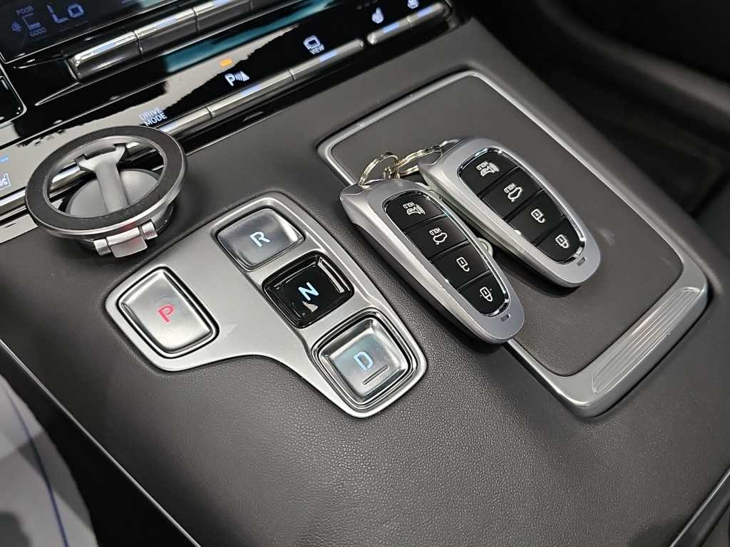 Hyundai Grandeur — photo 08