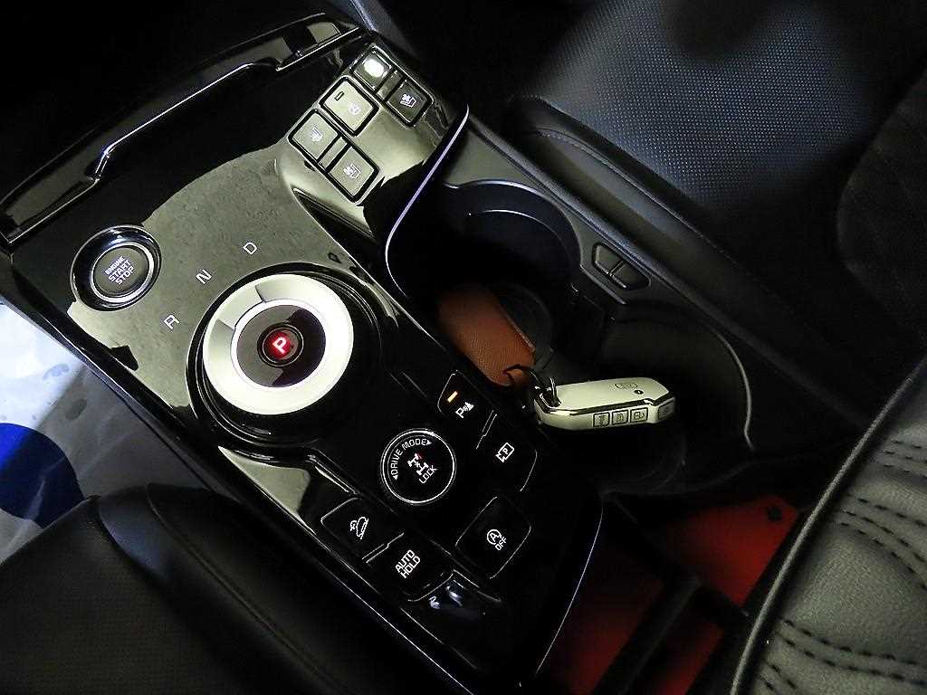 Kia Sportage — photo 12