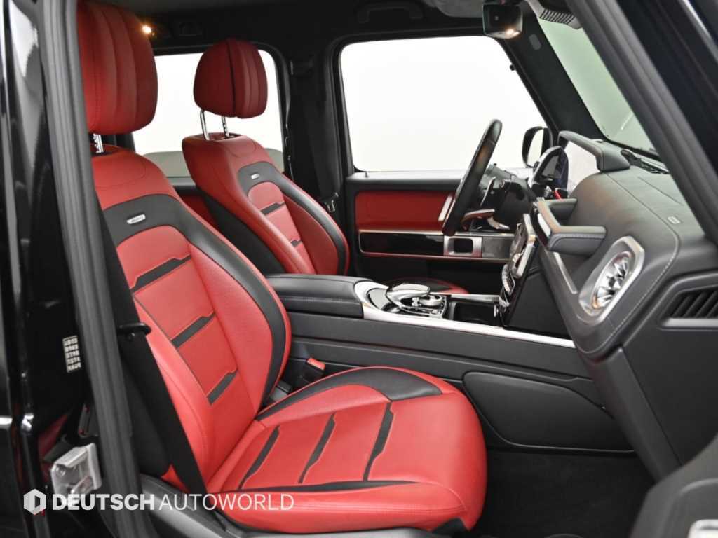 Mercedes-Benz G-Class — photo 10