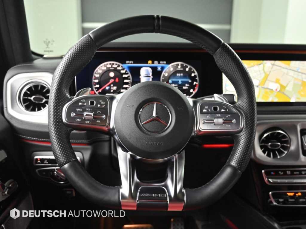 Mercedes-Benz G-Class — photo 13