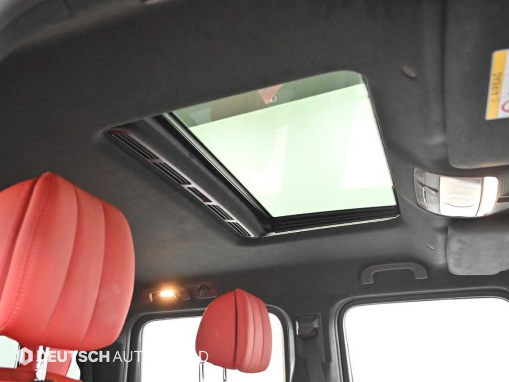 Mercedes-Benz G-Class — photo 18