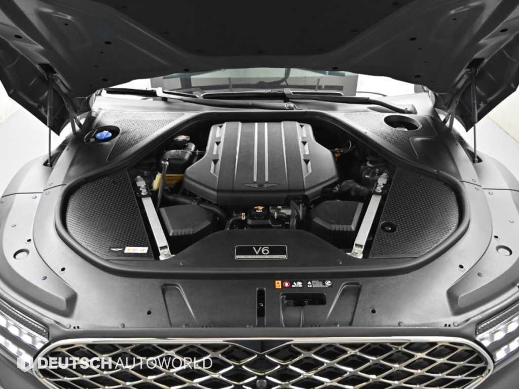 Genesis G90 — photo 06