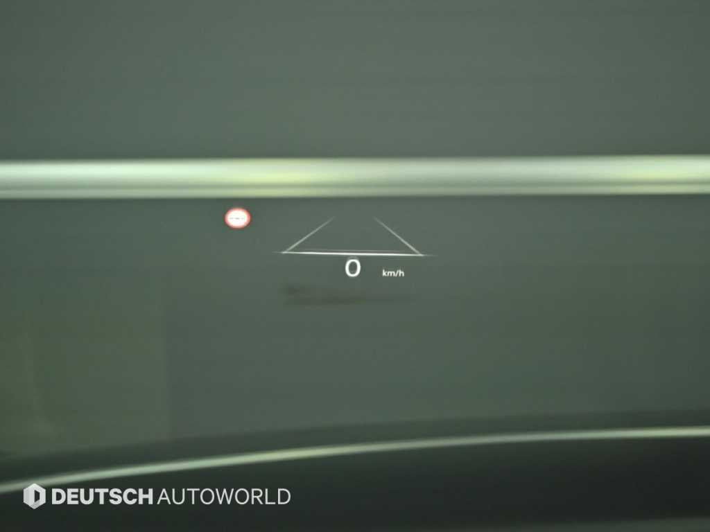Genesis G90 — photo 17