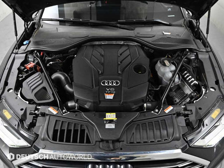 Audi A8 — photo 06