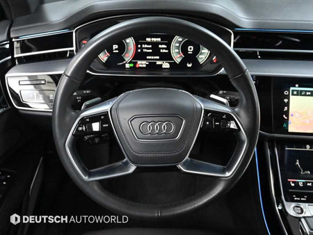 Audi A8 — photo 13