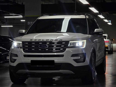 Ford Explorer — photo 01