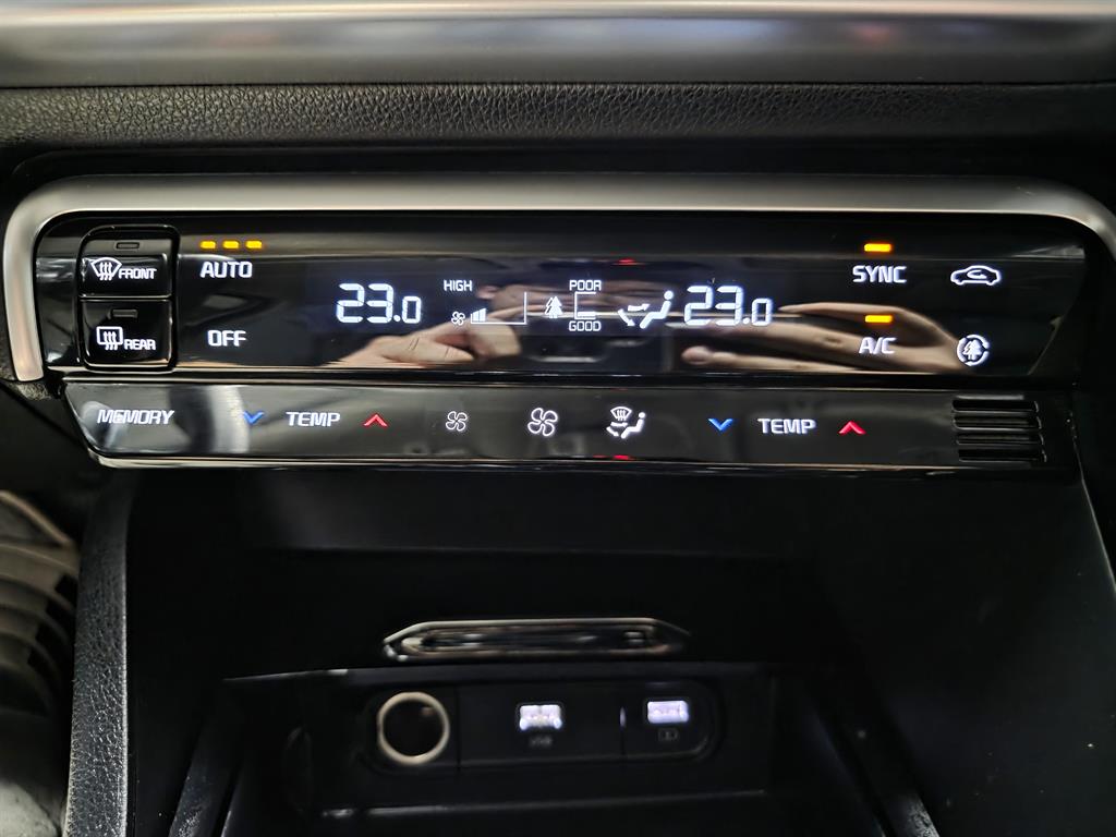 Kia K5 — photo 16