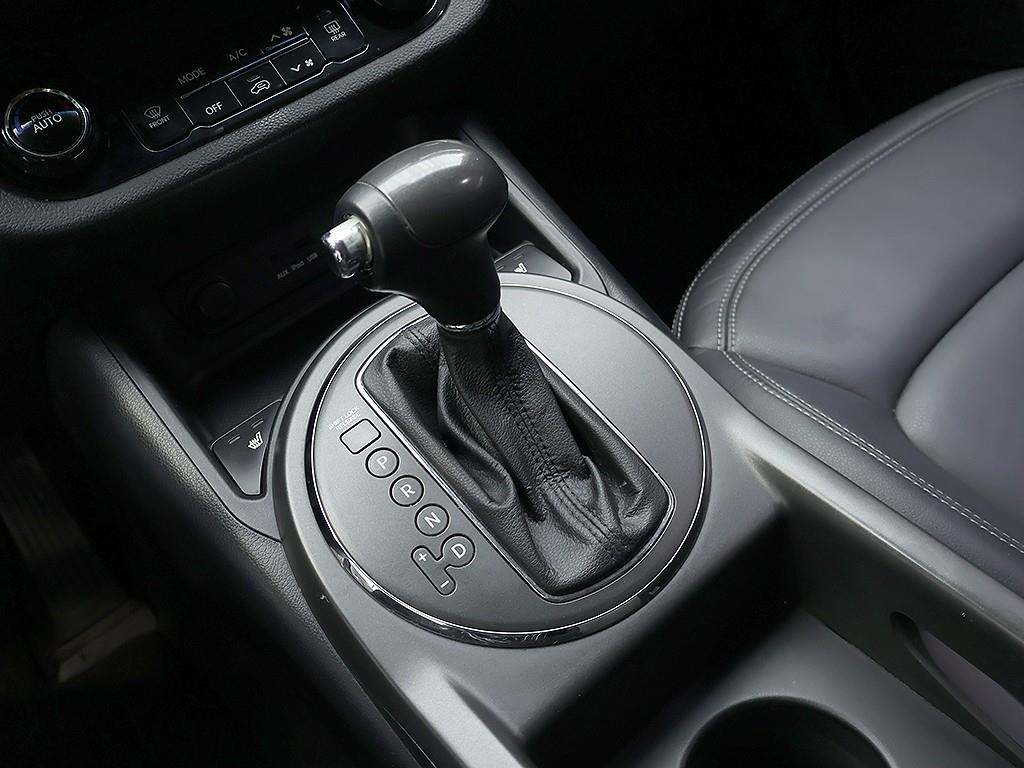 Kia Sportage — photo 10
