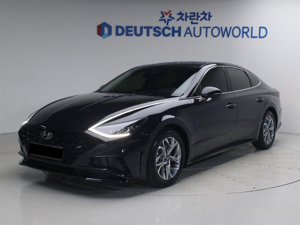 Hyundai Sonata — photo 01