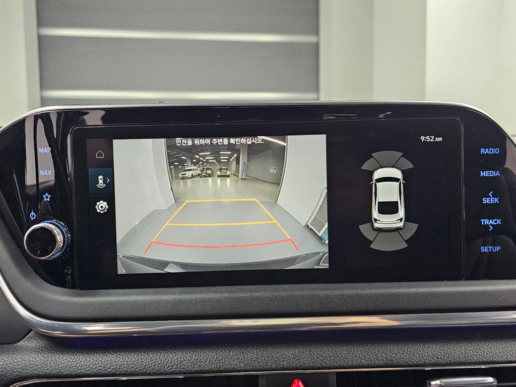 Hyundai Sonata — photo 15