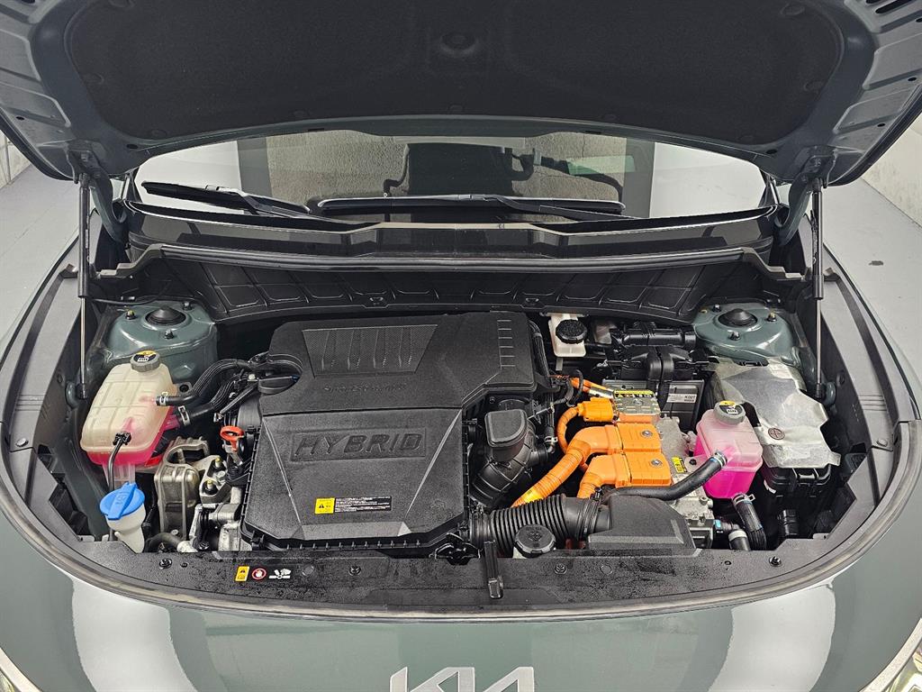 Kia Niro — photo 06