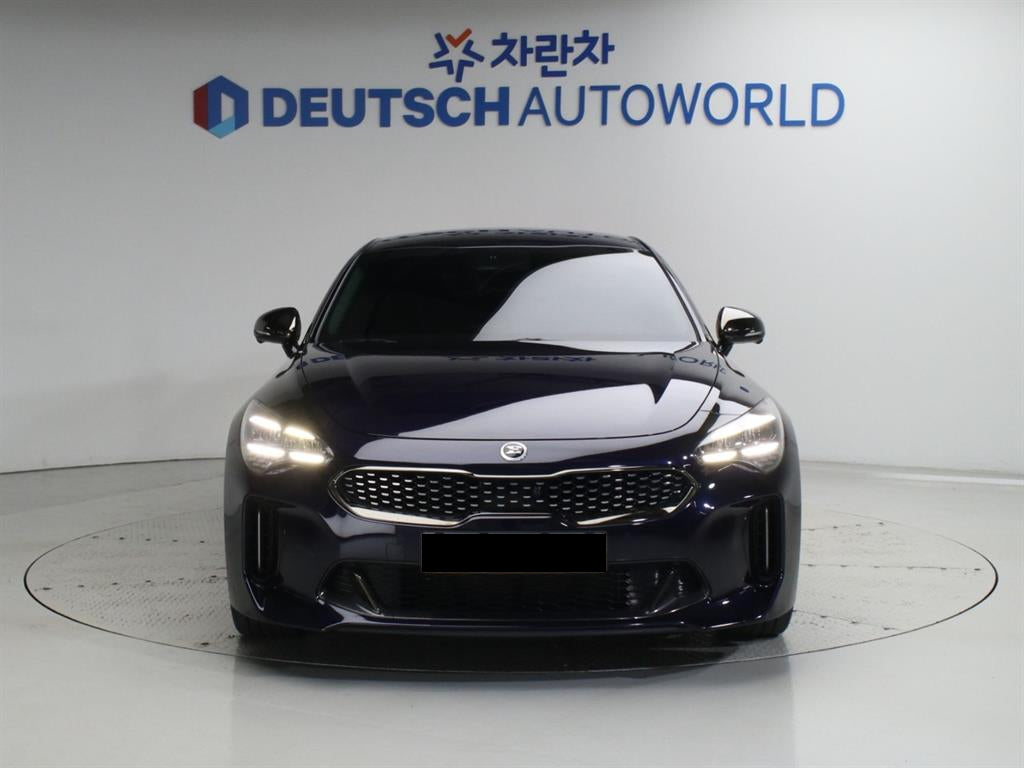 Kia Stinger — photo 03