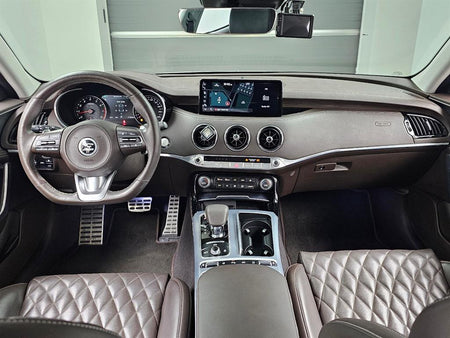 Kia Stinger — photo 07