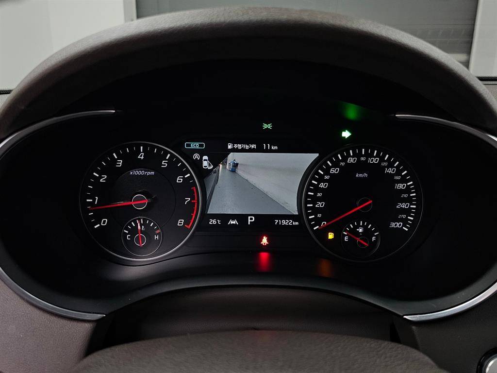 Kia Stinger — photo 08