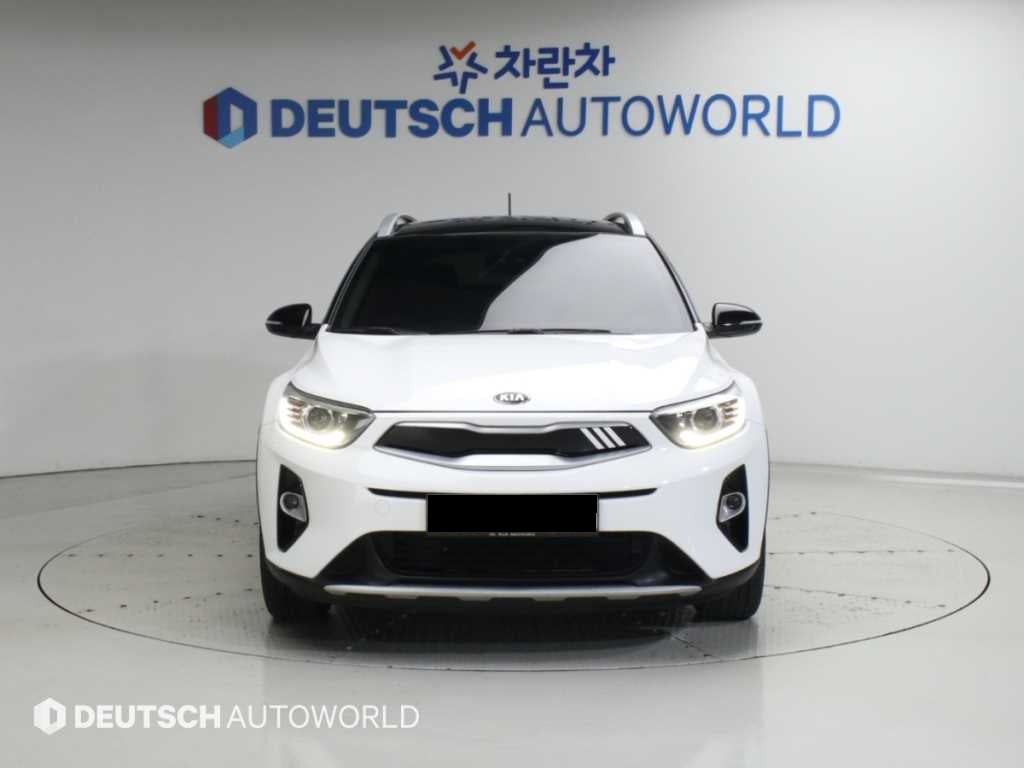 Kia Stonic — photo 03