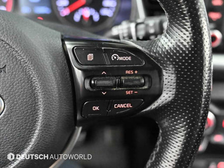 Kia Stonic — photo 16