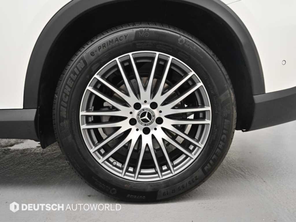Mercedes-Benz GLC-Class — photo 05