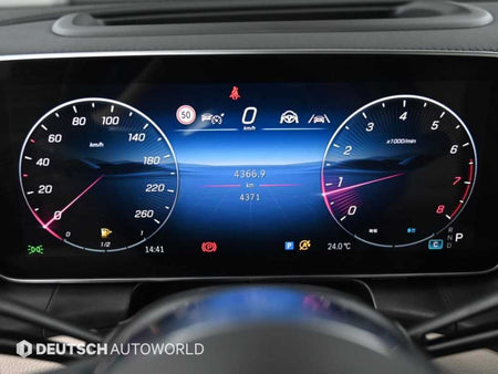 Mercedes-Benz GLC-Class — photo 08