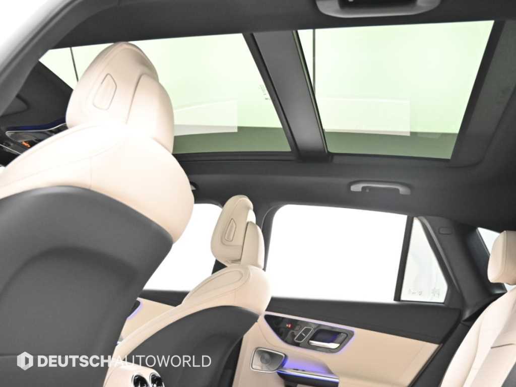 Mercedes-Benz GLC-Class — photo 18