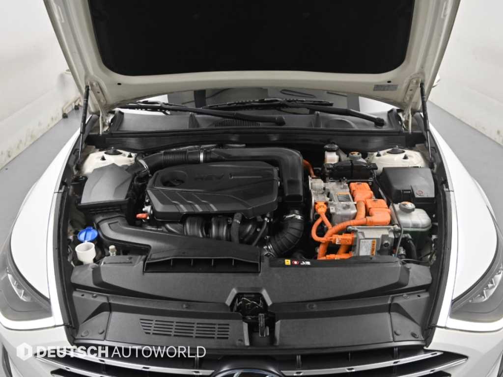 Hyundai Sonata — photo 06