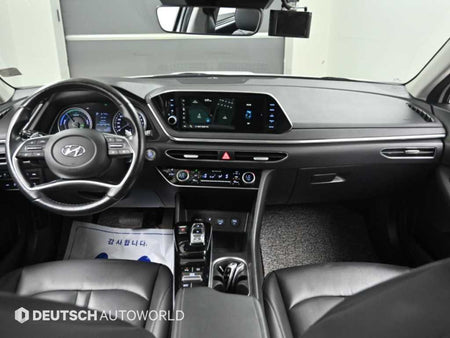 Hyundai Sonata — photo 07