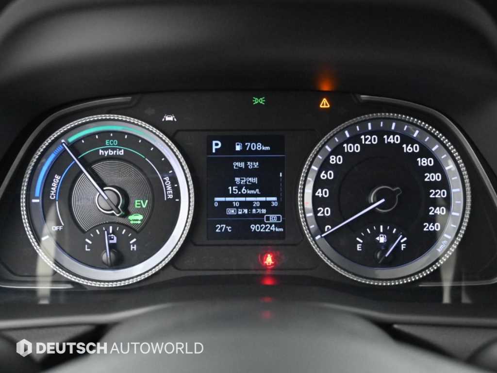 Hyundai Sonata — photo 08