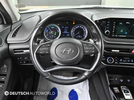 Hyundai Sonata — photo 13