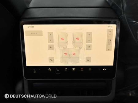 Tesla Model Y — photo 16