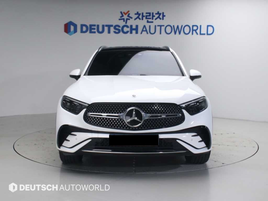 Mercedes-Benz GLC-Class — photo 03