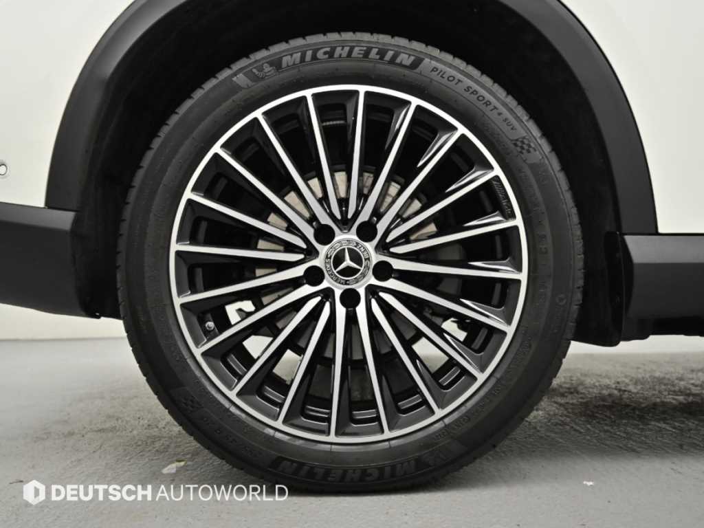 Mercedes-Benz GLC-Class — photo 05
