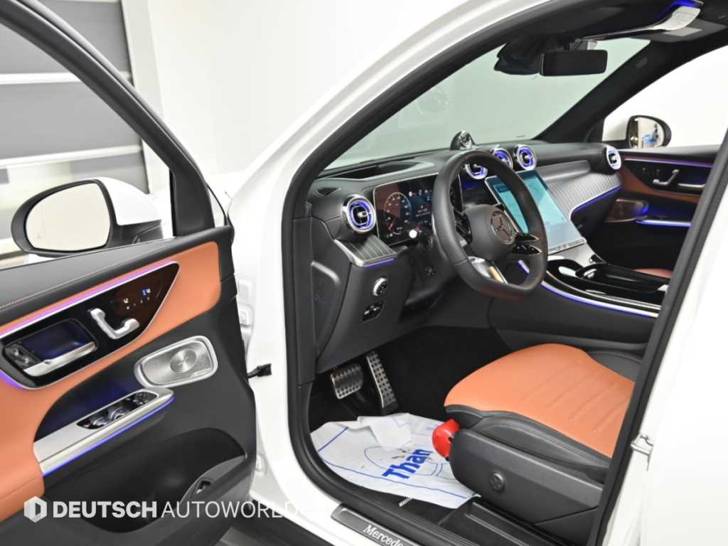 Mercedes-Benz GLC-Class — photo 11