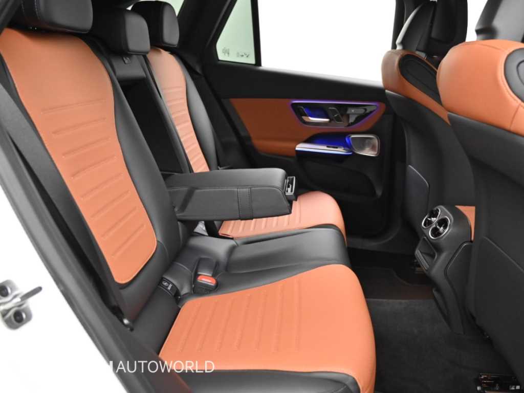 Mercedes-Benz GLC-Class — photo 12