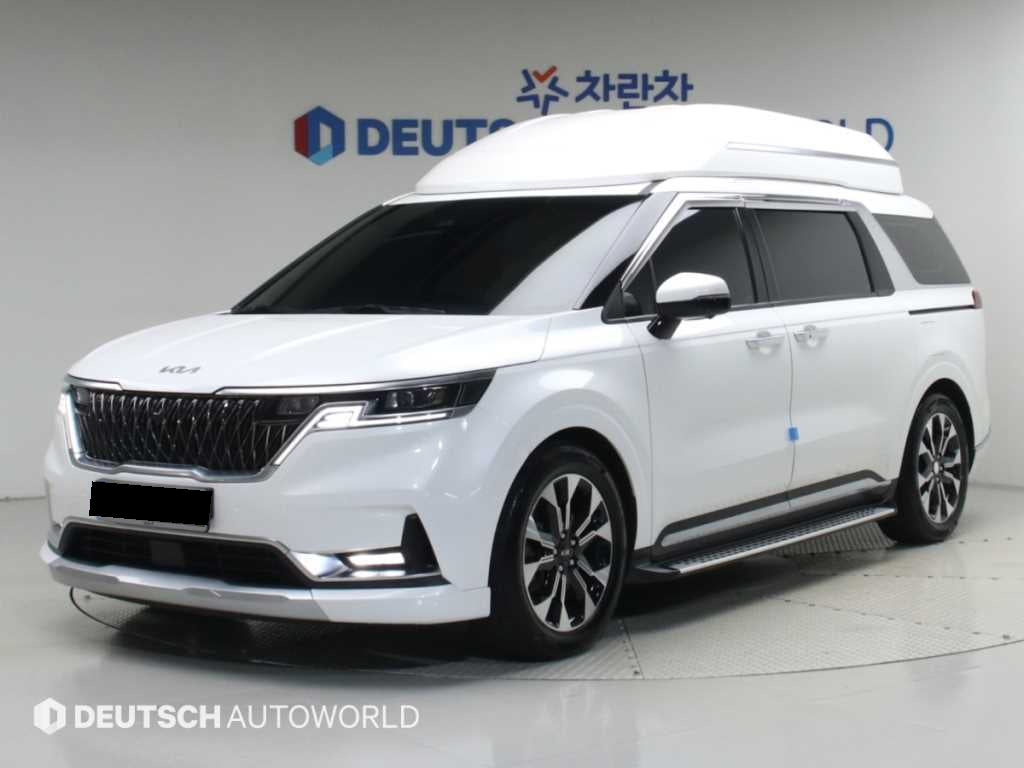 Kia Carnival — photo 01
