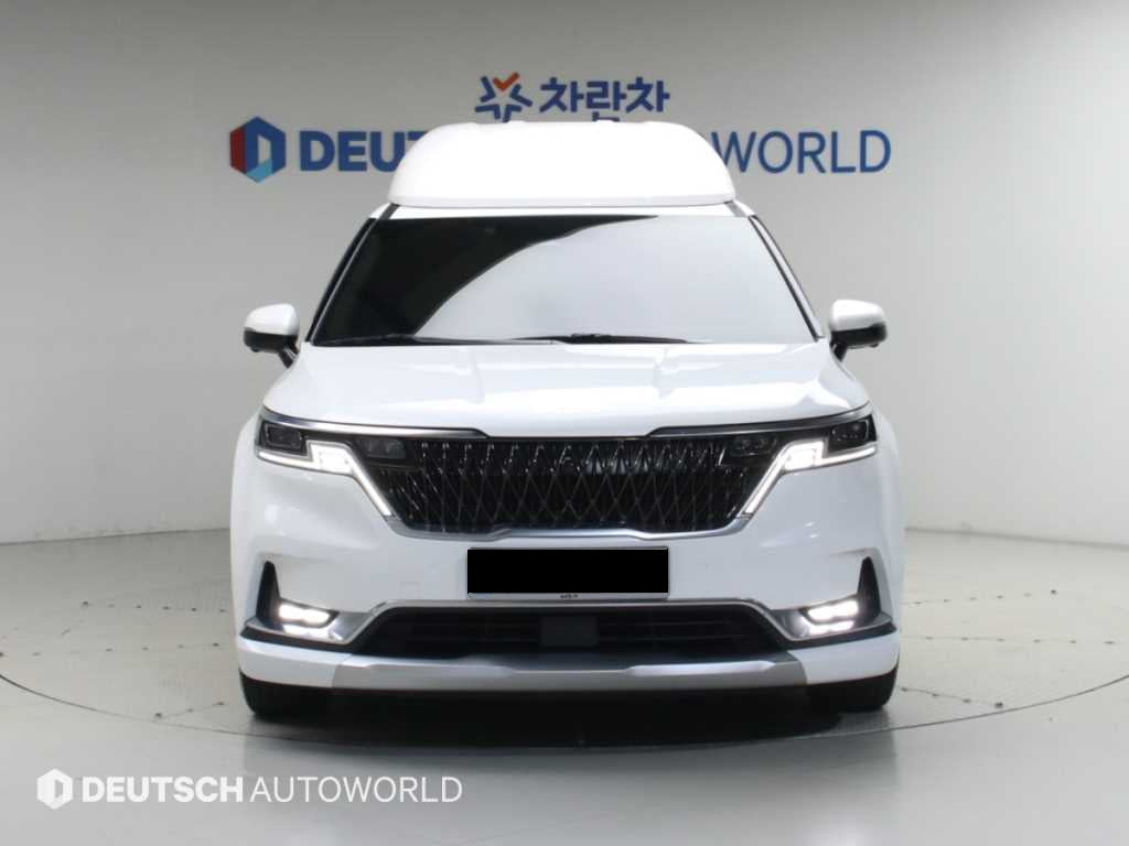 Kia Carnival — photo 03