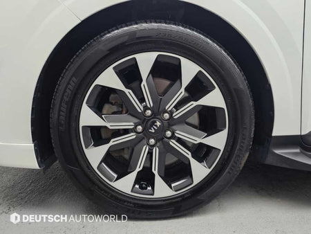 Kia Carnival — photo 05