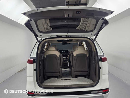 Kia Carnival — photo 19