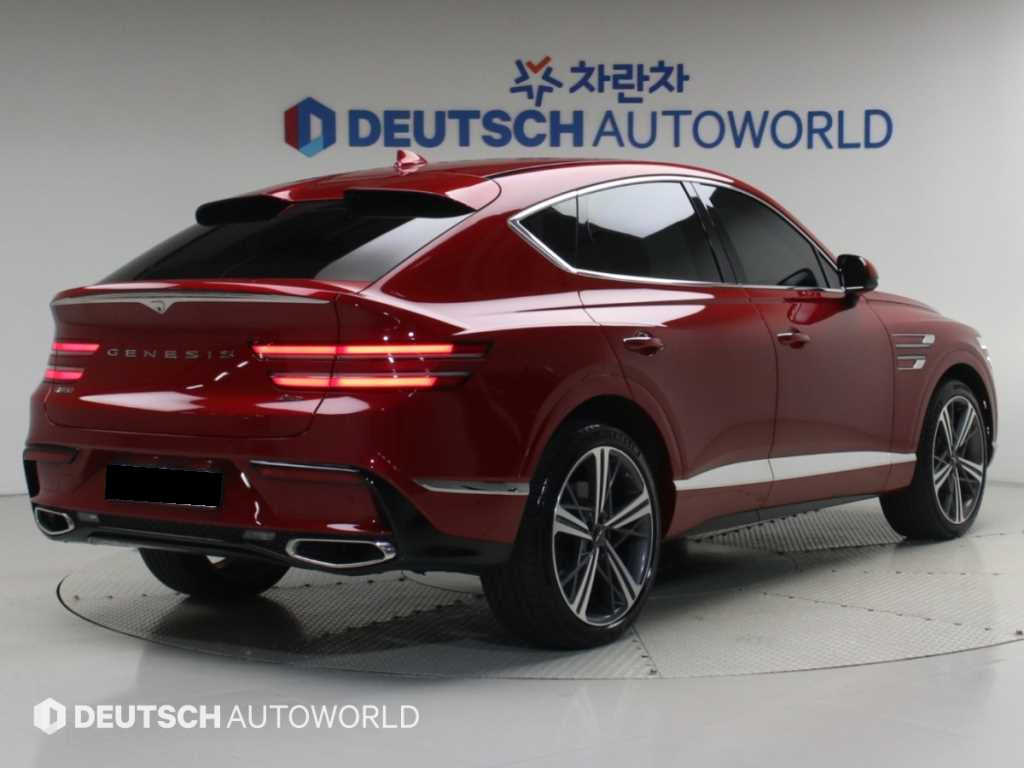Genesis GV80 — photo 02