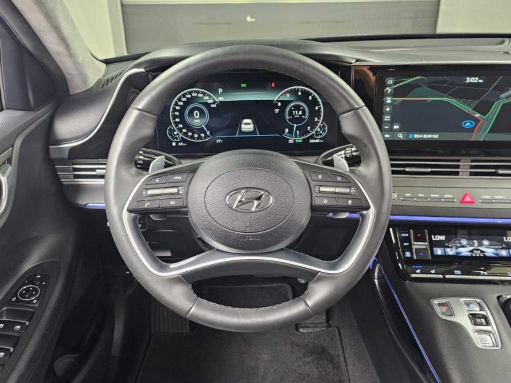 Hyundai Grandeur — photo 13