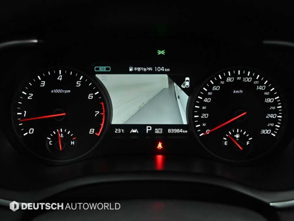 Kia Stinger — photo 08