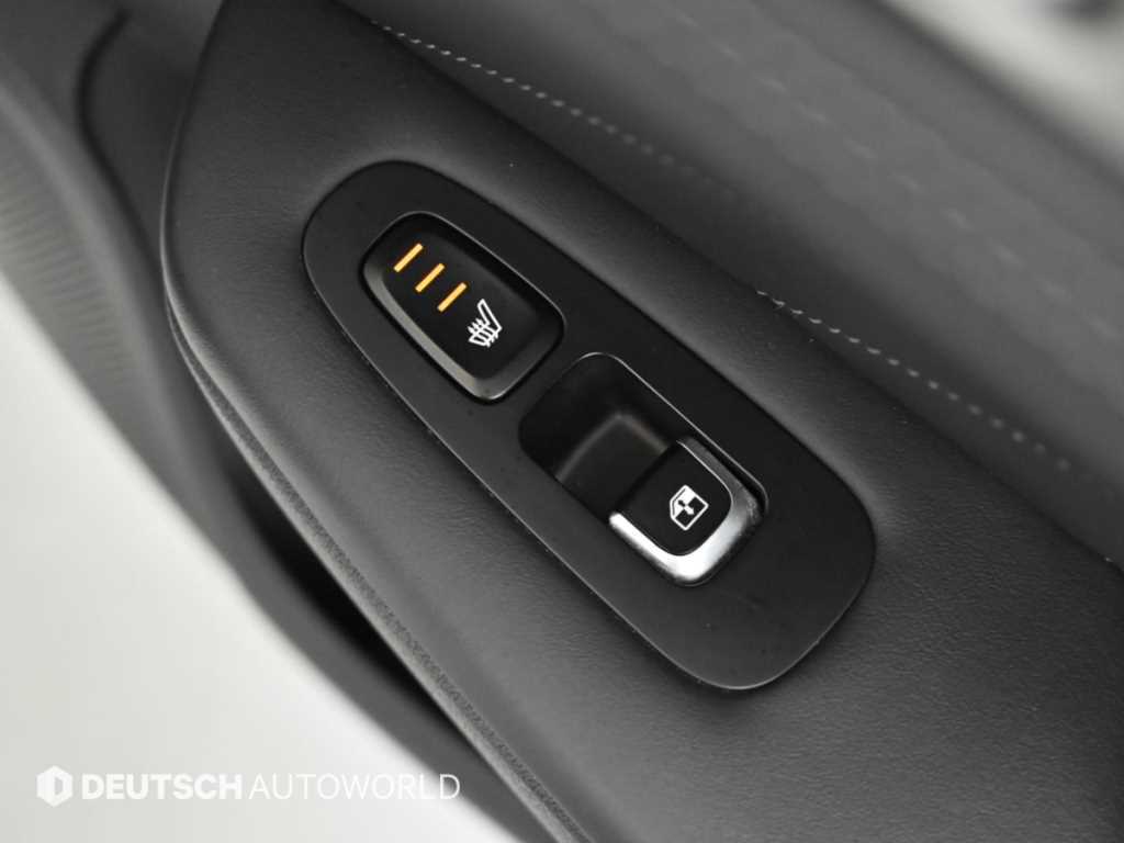Kia Stinger — photo 16
