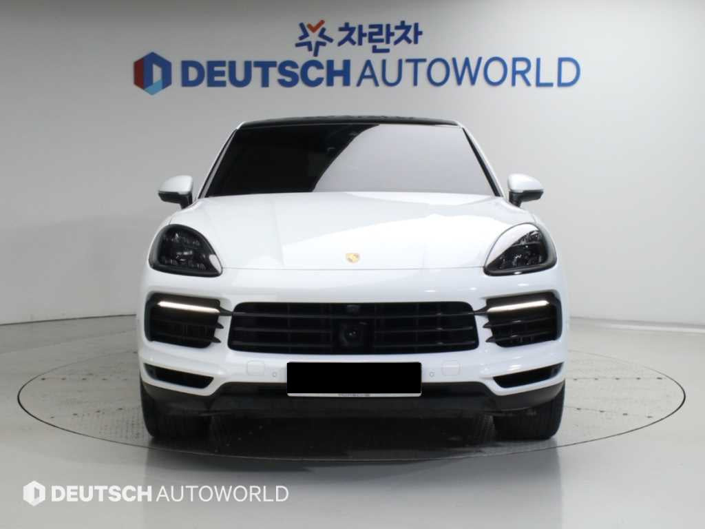 Porsche Cayenne — photo 03